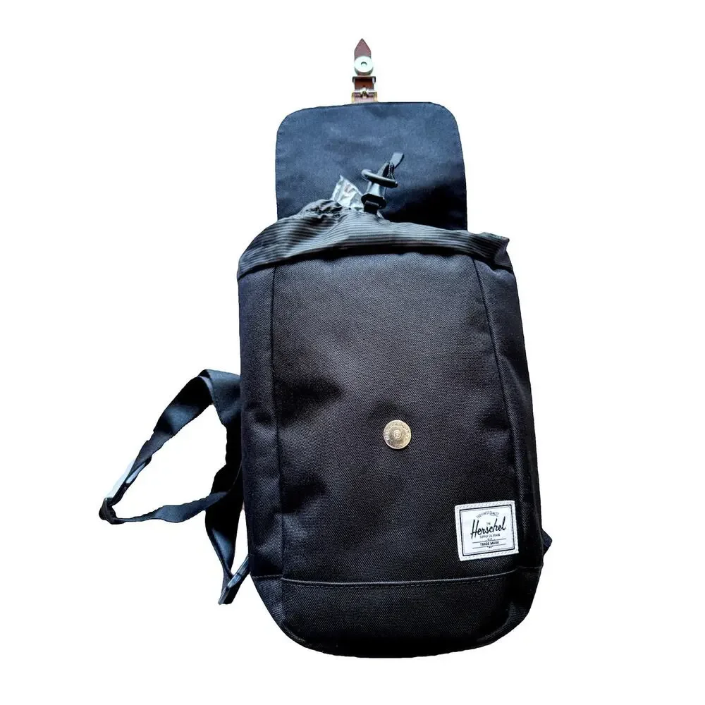 Herschel Supply Co. Retreat Sling Bag in Black